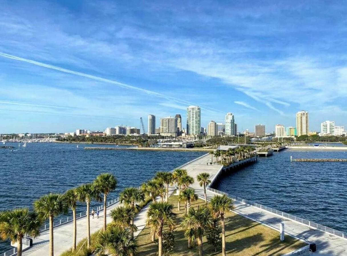 Retro Retreat In Dtsp - Explore The Downtown Area St. Petersburg Ngoại thất bức ảnh