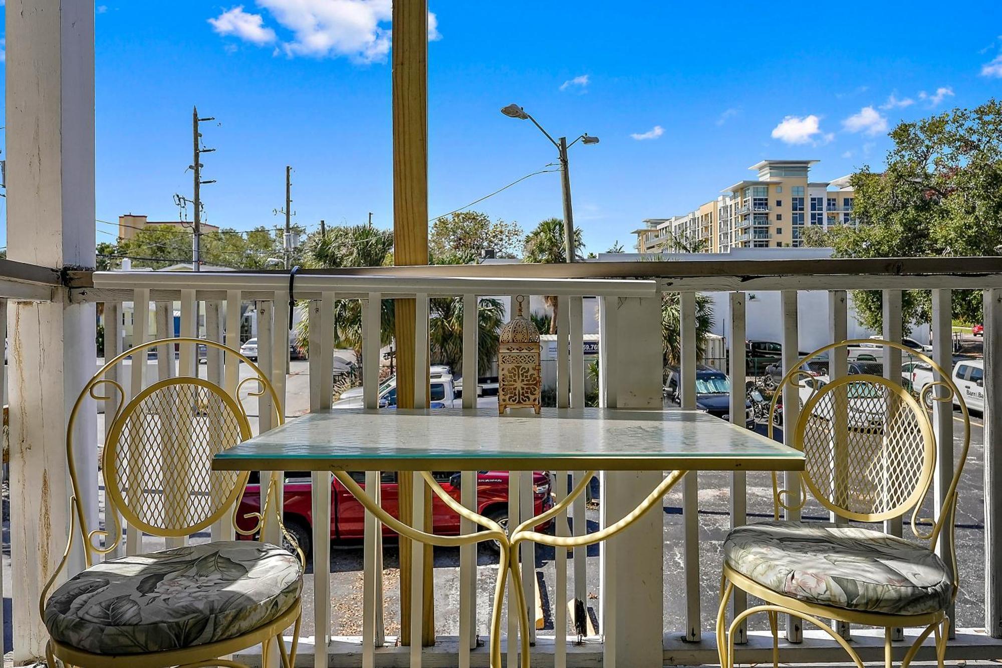 Retro Retreat In Dtsp - Explore The Downtown Area St. Petersburg Ngoại thất bức ảnh